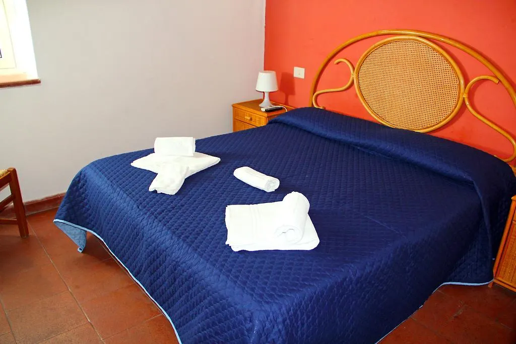 Terrasini 2000 Case Vacanza Apartahotel
